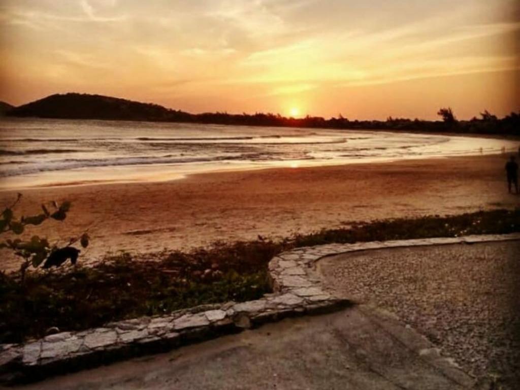CASA GERIBÁ ar condicionado e banheiros individuais pertinho da praia Búzios Exterior foto